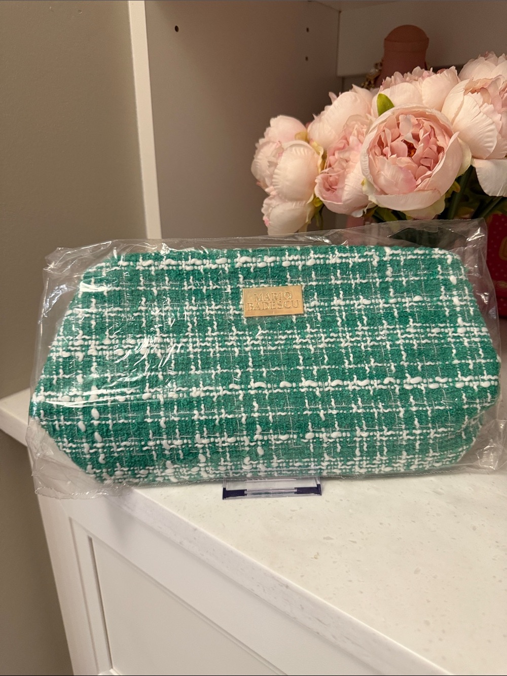 Mario Badescu NWT Metallic Plaque Green Tweed Cosmetic Case - privacy Pouch ⭐️